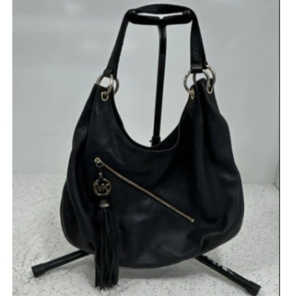 > Michael Kors Elegant Black Women's Bag Charm Tassel